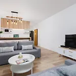 3d Go By Renters *