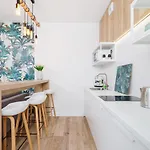Apartment 3d Go By Renters